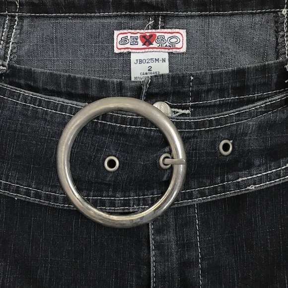 Y2k Denim skirt with belt 🌸 - Picture 2 of 4